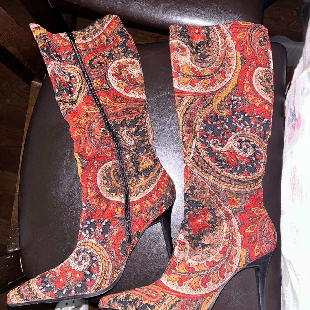 Paisley Patterned Knee-High Boots
